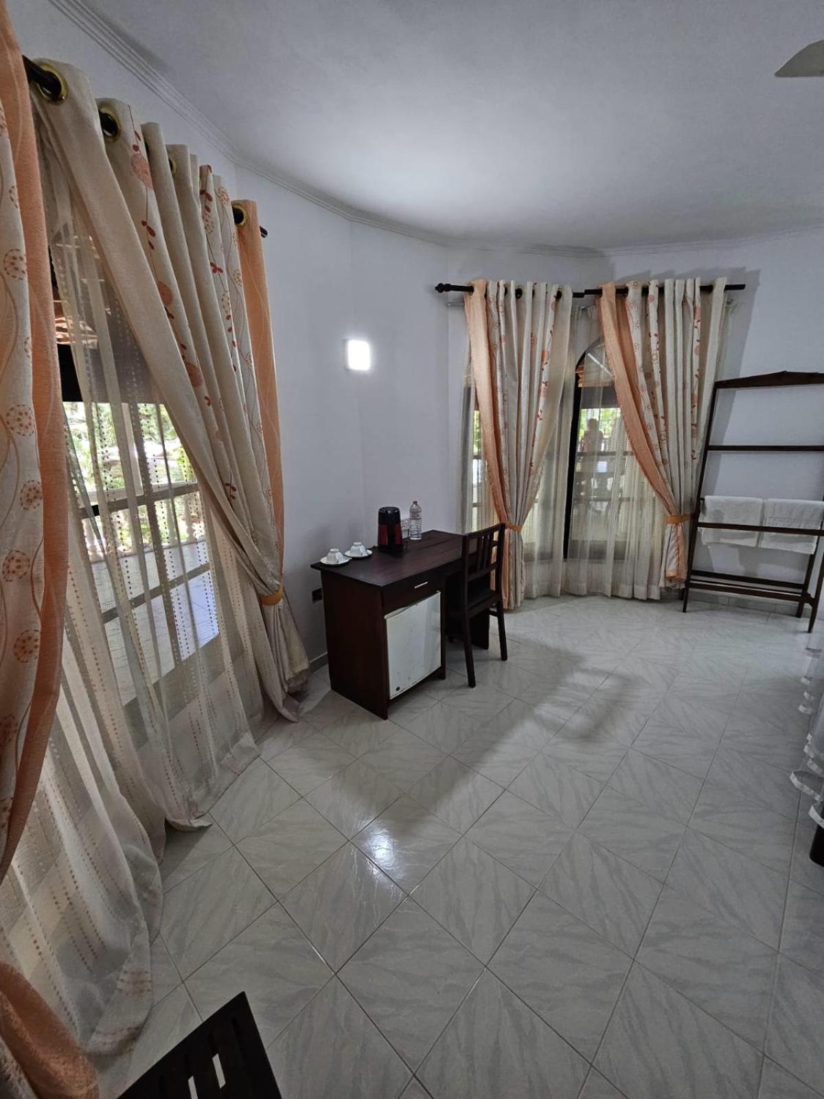 Latheena Resort Weligama Exterior photo